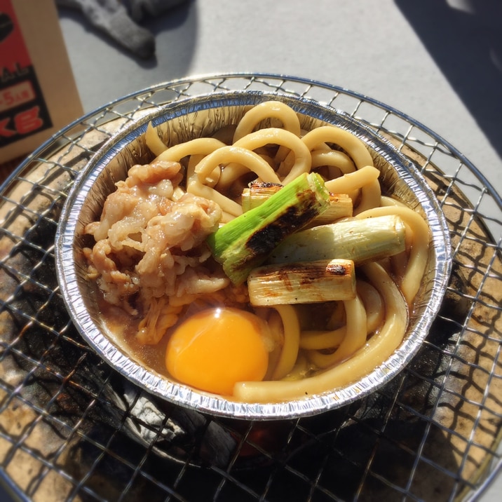 【キャンプ飯】七輪で❃* すき焼き風うどん